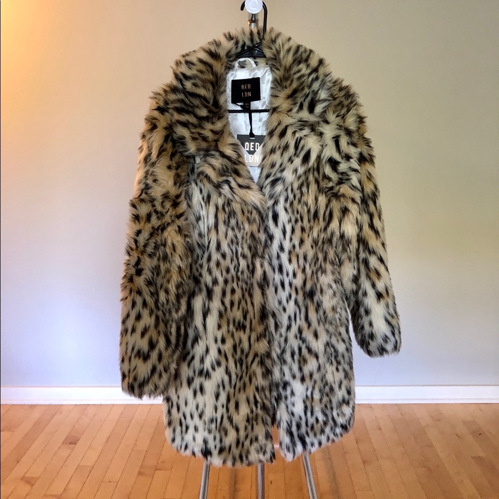 QED LDN ANIMAL LEOPARD CHEETAH FAUX FUR JACKET